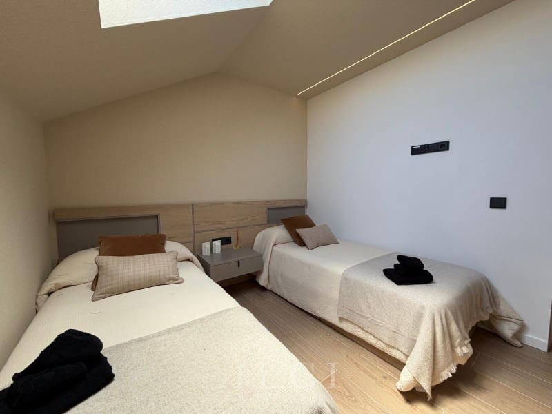 2 Zimmer Penthouse zu verkaufen in Marbella - 1.950.000 € (Ref: 9851515)