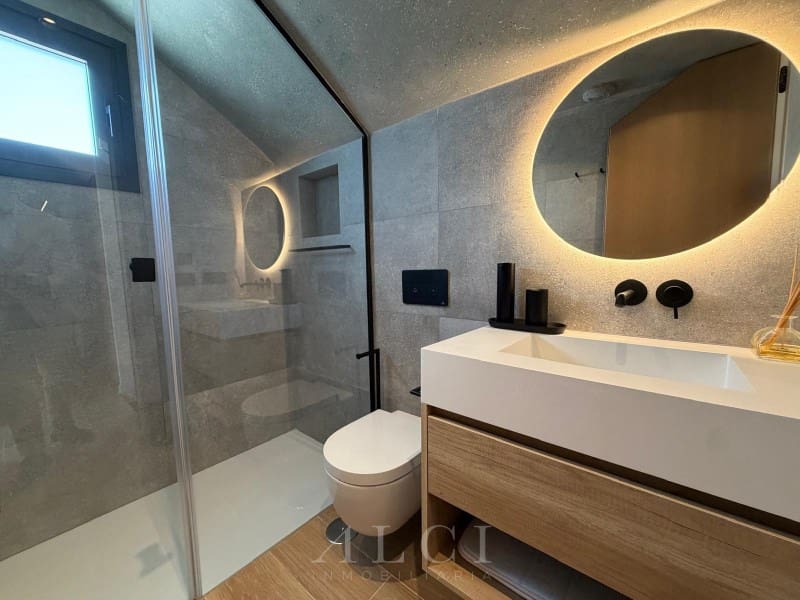 2 Zimmer Penthouse zu verkaufen in Marbella - 1.950.000 € (Ref: 9851515)