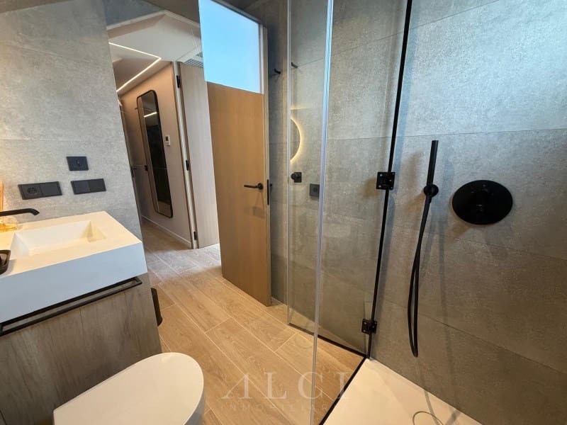 2 Zimmer Penthouse zu verkaufen in Marbella - 1.950.000 € (Ref: 9851515)