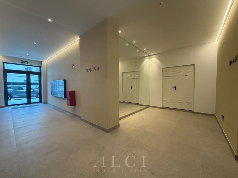 2 Zimmer Penthouse zu verkaufen in Marbella - 1.950.000 € (Ref: 9851515)