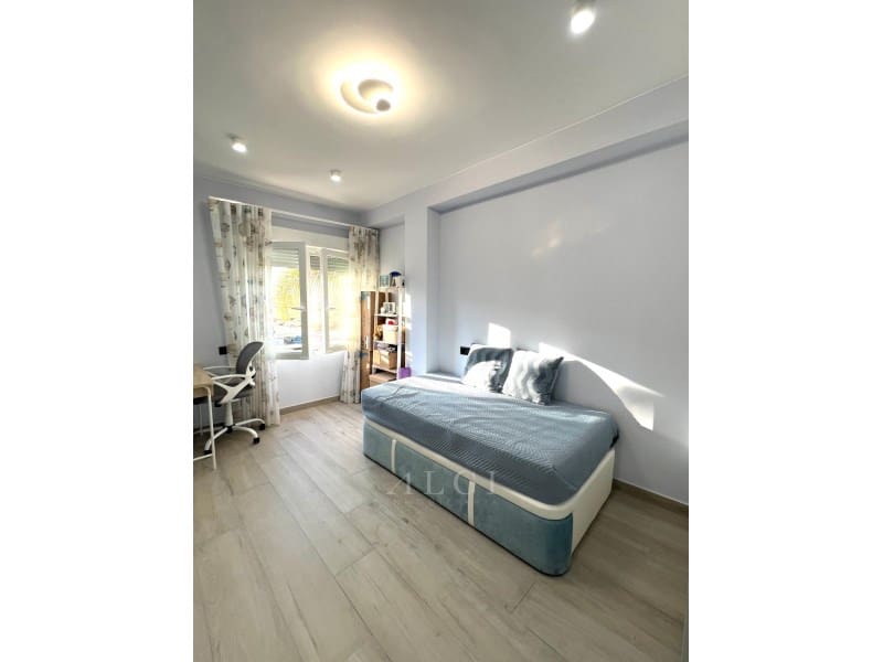2 soverom Leilighet til salgs i Velez-Malaga - € 250 000 (Ref: 9855344)