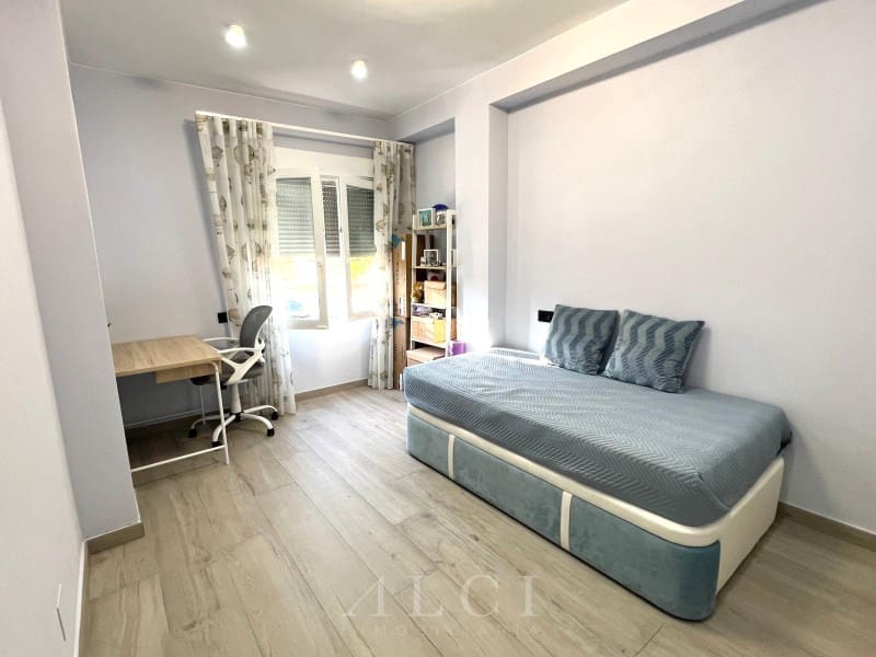 2 soverom Leilighet til salgs i Velez-Malaga - € 250 000 (Ref: 9855344)
