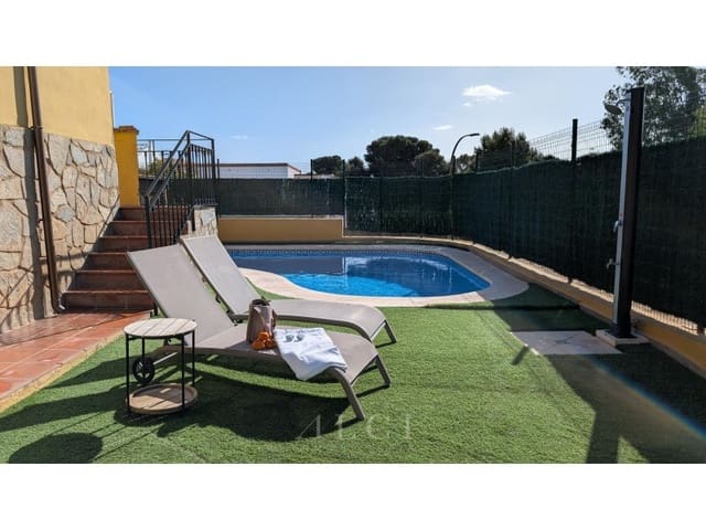 6 sovrum Villa till salu i Pedregalejo, Málaga stad med pool garage - 995 000 € (Ref: 9873181)