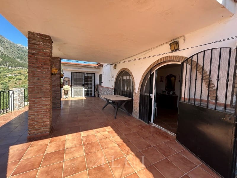 3 sypialnia Dom blizniak na sprzedaż w Alcaucin z basenem garażem - 270 000 € (Ref: 9875991)