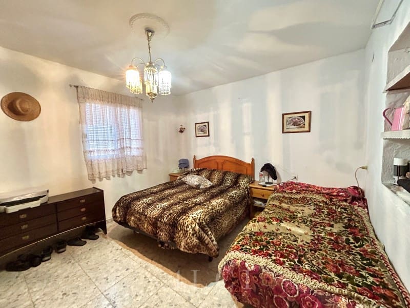3 sypialnia Dom blizniak na sprzedaż w Alcaucin z basenem garażem - 270 000 € (Ref: 9875991)