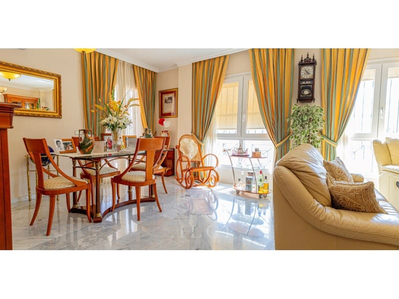 5 soverom Villa til salgs i Torre del Mar med svømmebasseng - € 669 000 (Ref: 9878975)