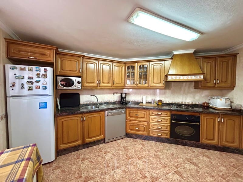 5 camera da letto Villetta Bifamiliare in vendita in Alcaucin con garage - 195.000 € (Rif: 9878976)