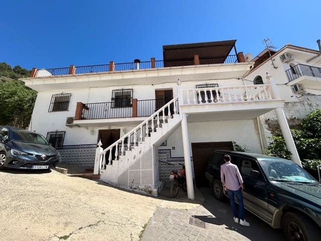 5 camera da letto Villetta Bifamiliare in vendita in Alcaucín con garage - 195.000 € (Rif: 9878976)