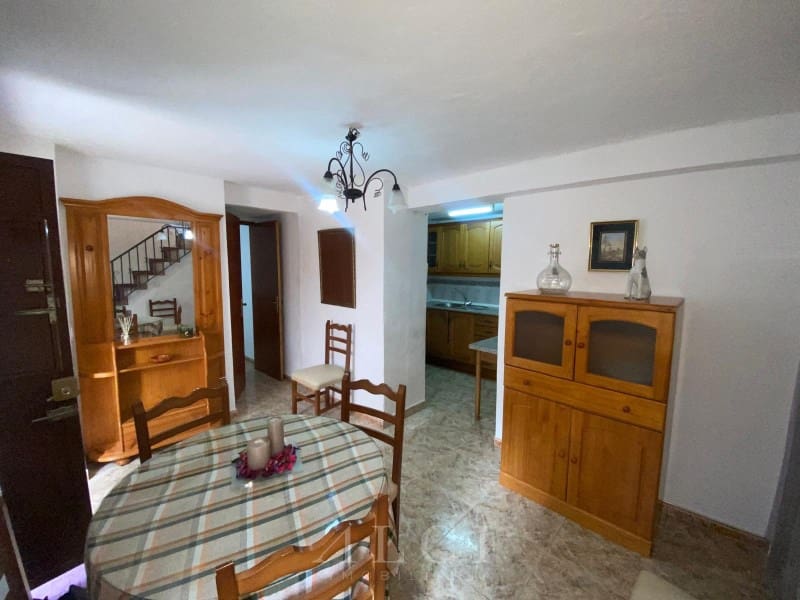4 bedroom Townhouse for sale in Archez - € 88,000 (Ref: 9884917)