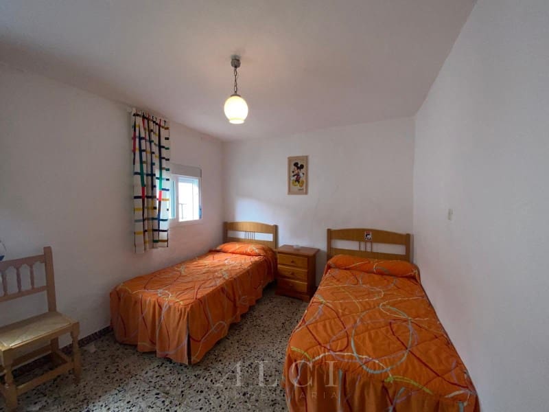 4 bedroom Townhouse for sale in Archez - € 88,000 (Ref: 9884917)