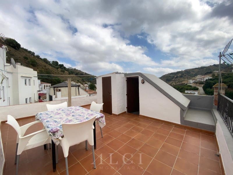 4 bedroom Townhouse for sale in Archez - € 88,000 (Ref: 9884917)