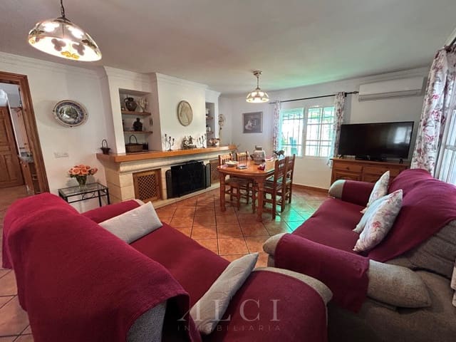 3 sypialnia Willa na sprzedaż w Benajarafe, Vélez-Málaga z garażem - 365 000 € (Ref: 9892456)
