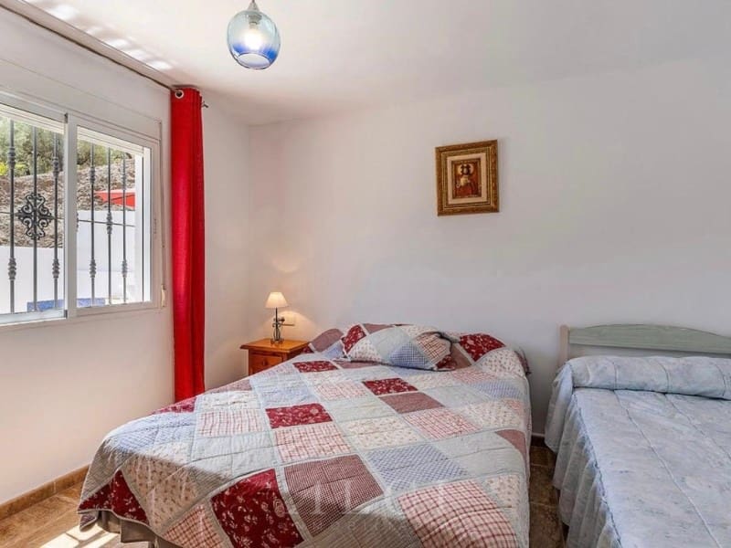 3 slaapkamer Villa te koop in Archez met zwembad garage - € 370.000 (Ref: 9896603)