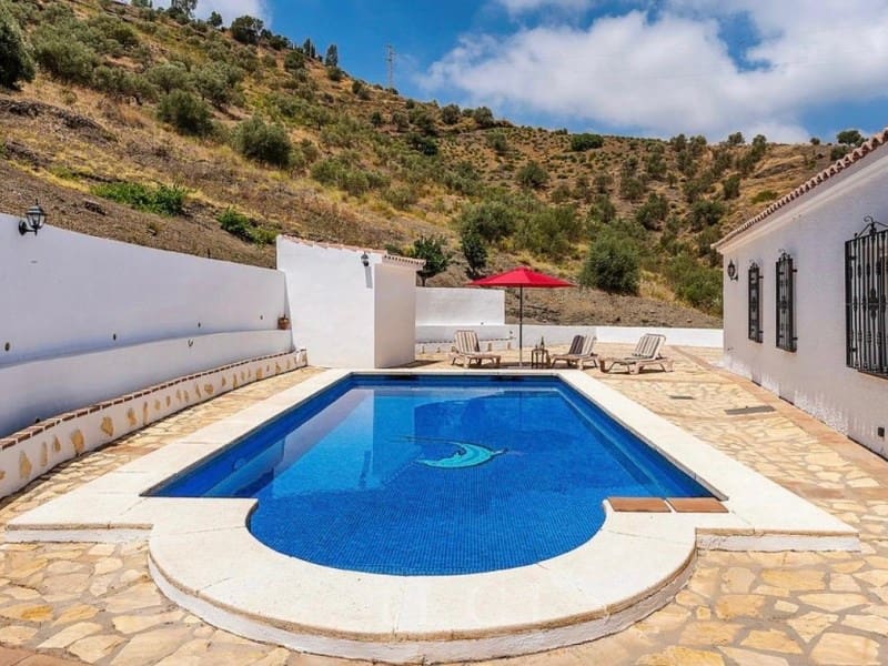 3 slaapkamer Villa te koop in Archez met zwembad garage - € 370.000 (Ref: 9896603)