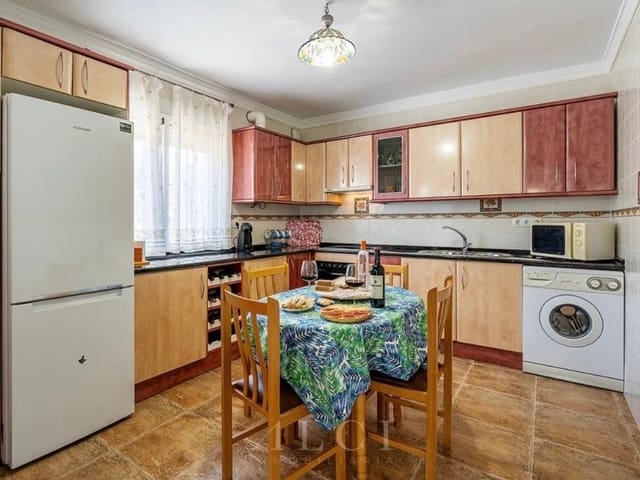 3 slaapkamer Villa te koop in Archez met zwembad garage - € 370.000 (Ref: 9896603)