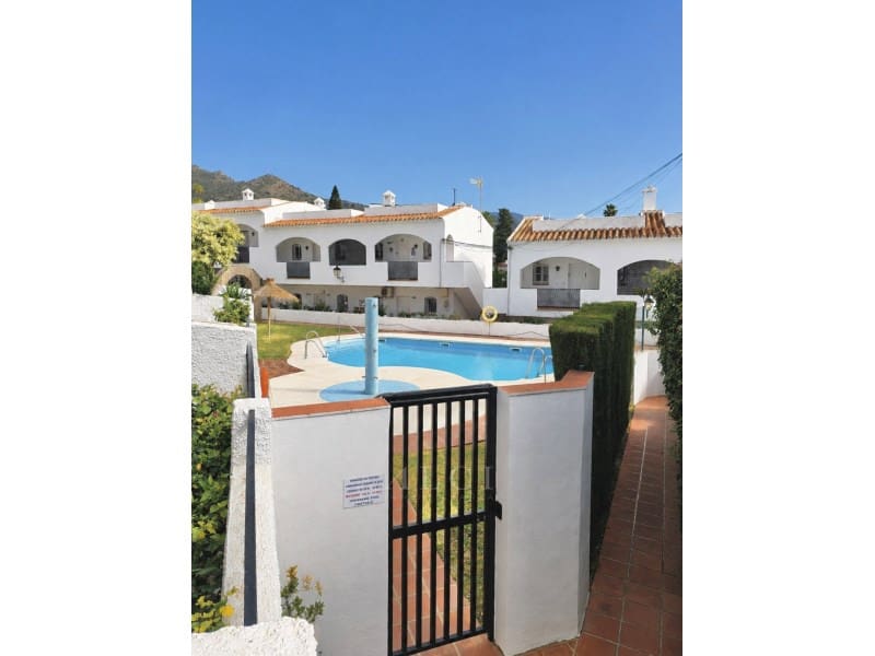 2 sypialnia Dom na sprzedaż w Nerja - 362 000 € (Ref: 9915923)