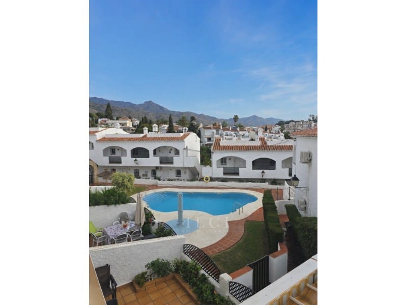 2 sypialnia Dom na sprzedaż w Nerja - 362 000 € (Ref: 9915923)