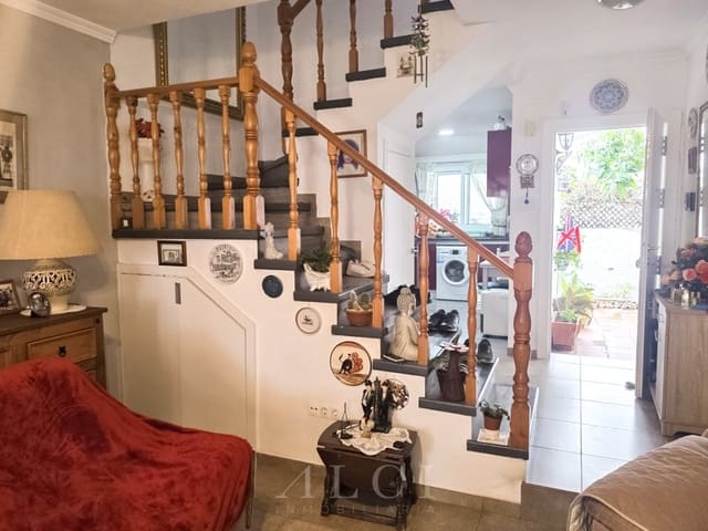 2 sypialnia Dom na sprzedaż w Avda Pescia - Ctra de Frigiliana, Nerja - 362 000 € (Ref: 9915923)