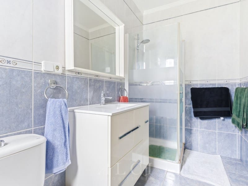2 bedroom Townhouse for sale in Nerja with pool - € 350,000 (Ref: 9915923)