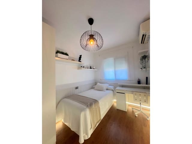 3 soverom Leilighet til salgs i Vélez-Málaga - € 259 000 (Ref: 9953966)