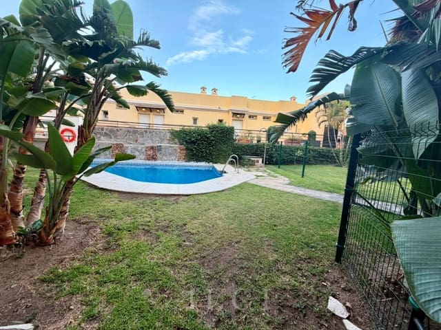 Apartamento de 1 habitación en Rincón de la Victoria en venta - 254.000 € (Ref: 9965010)