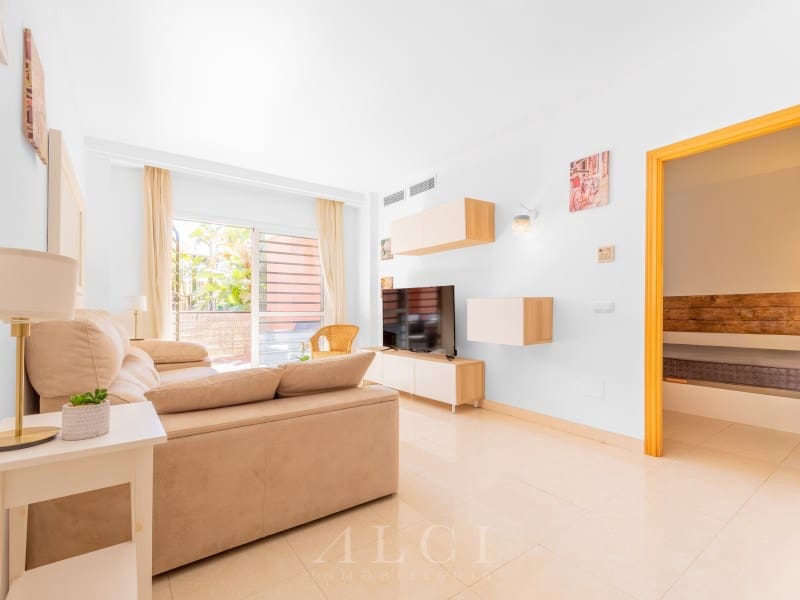 1 bedroom Apartment for sale in Rincon de la Victoria with pool - € 254,000 (Ref: 9965010)