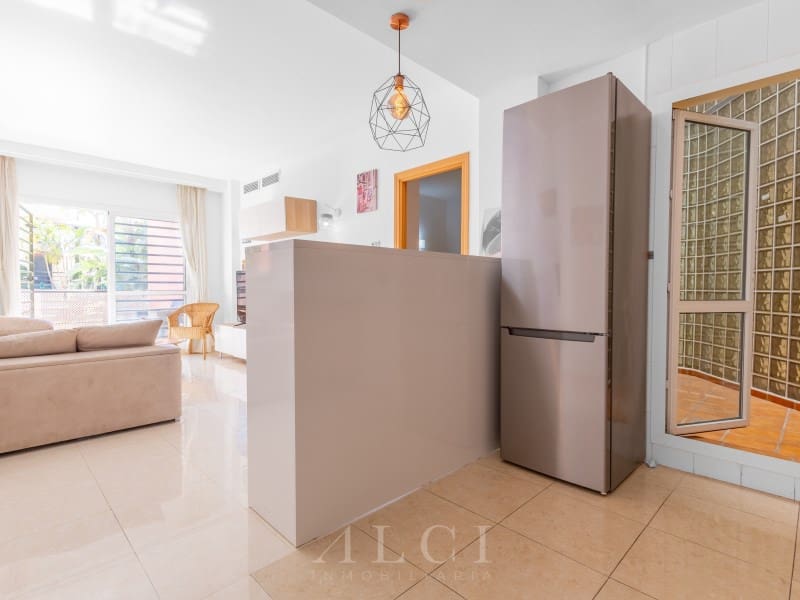 1 bedroom Apartment for sale in Rincon de la Victoria with pool - € 254,000 (Ref: 9965010)