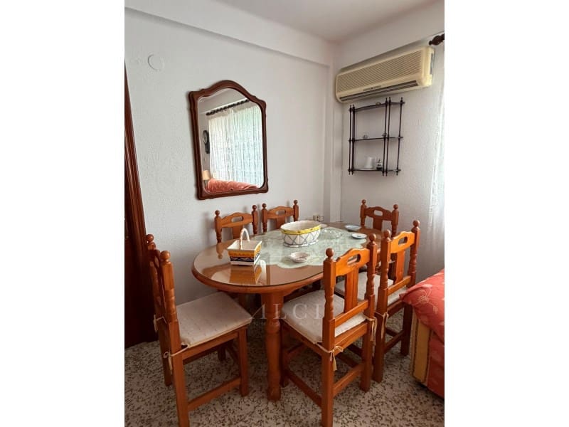 Piso de 3 habitaciones en Torre del Mar en venta - 320.000 € (Ref: 9977030)