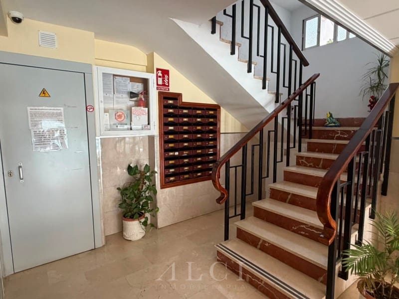 Piso de 3 habitaciones en Torre del Mar en venta - 320.000 € (Ref: 9977030)