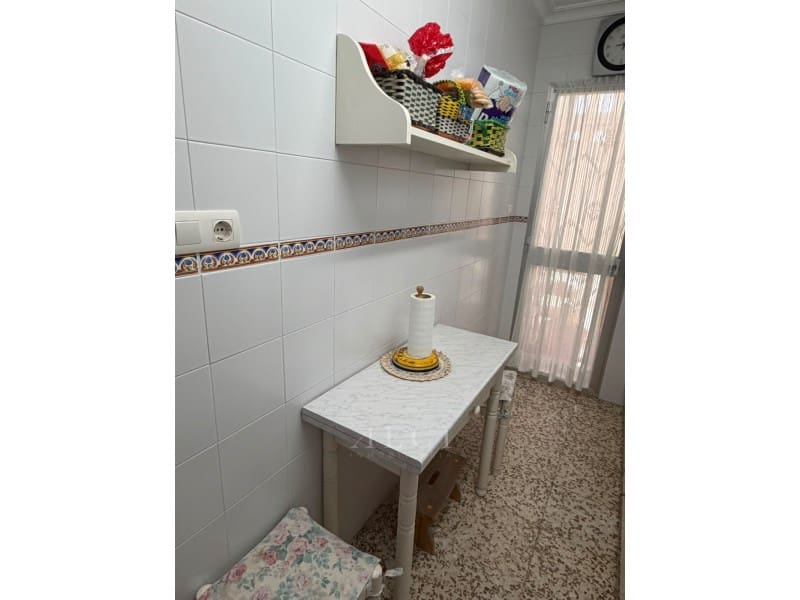 Piso de 3 habitaciones en Torre del Mar en venta - 320.000 € (Ref: 9977030)