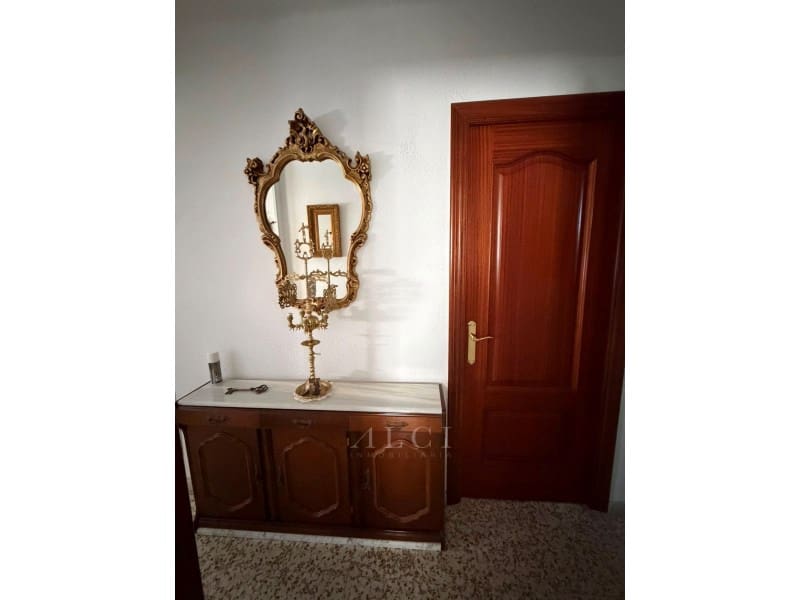 Piso de 3 habitaciones en Torre del Mar en venta - 320.000 € (Ref: 9977030)