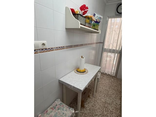 3 soveværelse Lejlighed til salg i Torre del Mar, Vélez-Málaga - € 320.000 (Ref: 9977030)