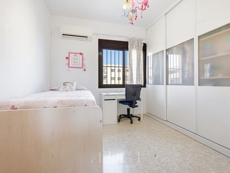 2 sovrum Lägenhet till salu i Velez-Malaga - 268 000 € (Ref: 9994324)