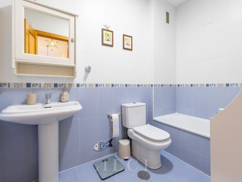 2 sovrum Lägenhet till salu i Velez-Malaga - 268 000 € (Ref: 9994324)