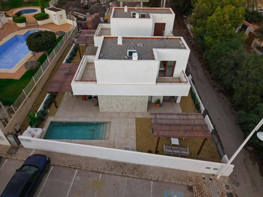 3 Zimmer Villa zu verkaufen in Cuevas del Almanzora mit Pool - 320.000 € (Ref: 9630481)