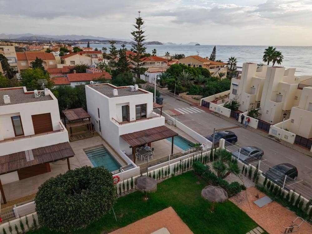 3 Zimmer Villa zu verkaufen in Cuevas del Almanzora mit Pool - 320.000 € (Ref: 9630481)