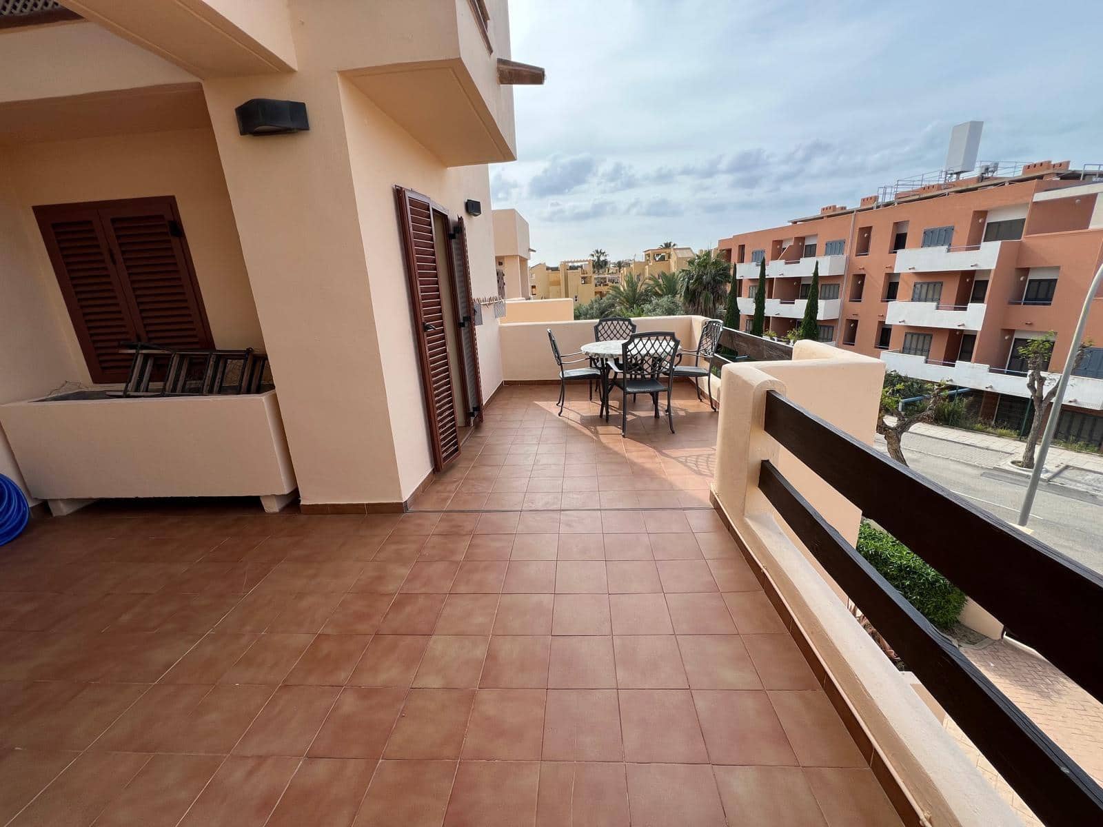 3 soverom Leilighet til salgs i Vera med svømmebasseng garasje - € 229 990 (Ref: 9630482)