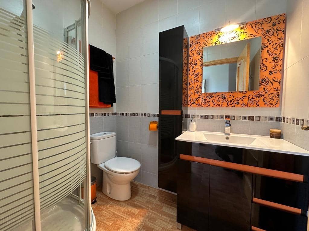 3 makuuhuone Rivitalo myytävänä paikassa Macael mukana uima-altaan - 199 000 € (Ref: 9630485)