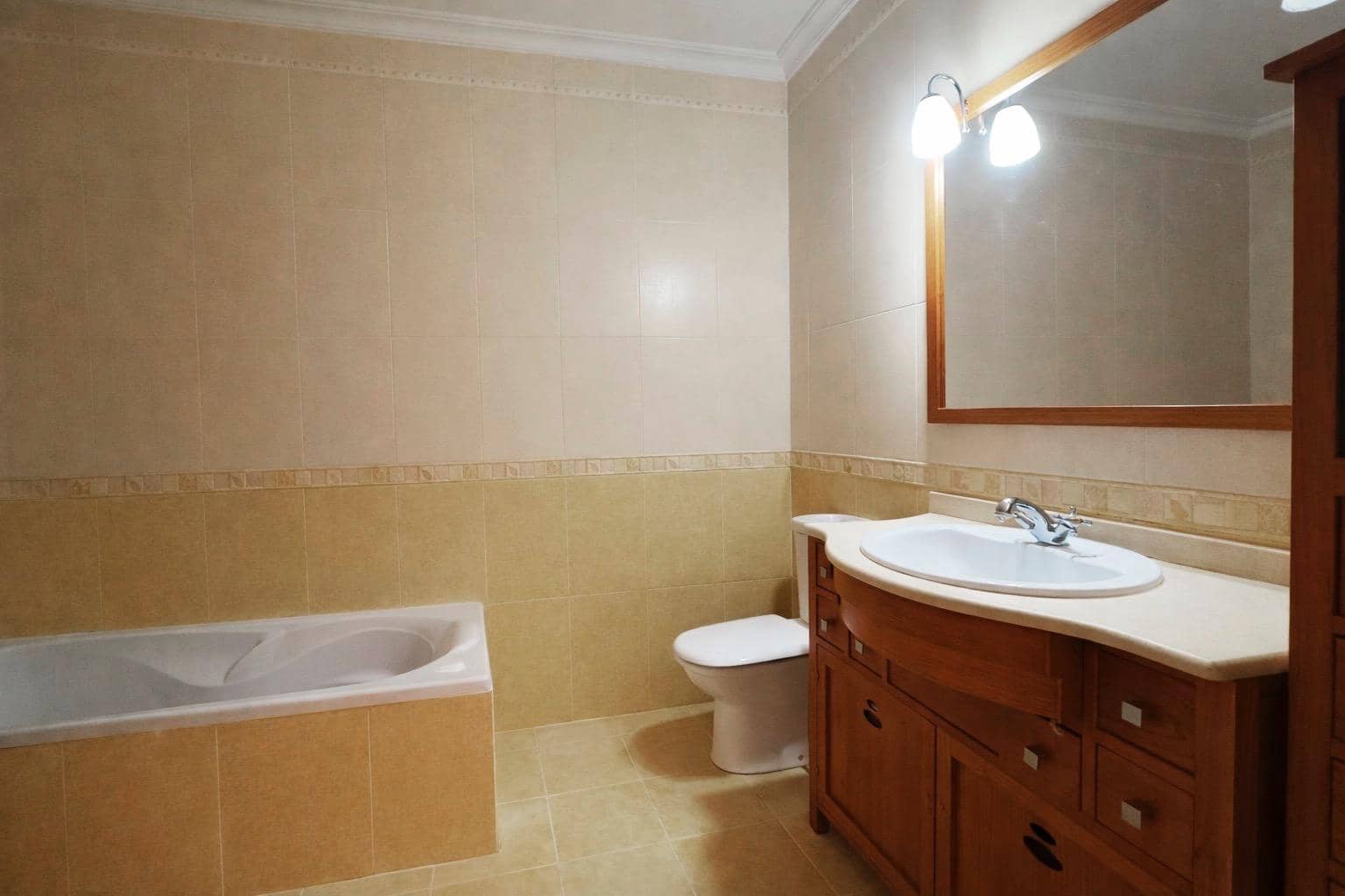 5 sovrum Villa till salu i Lucar - 190 500 € (Ref: 9630507)