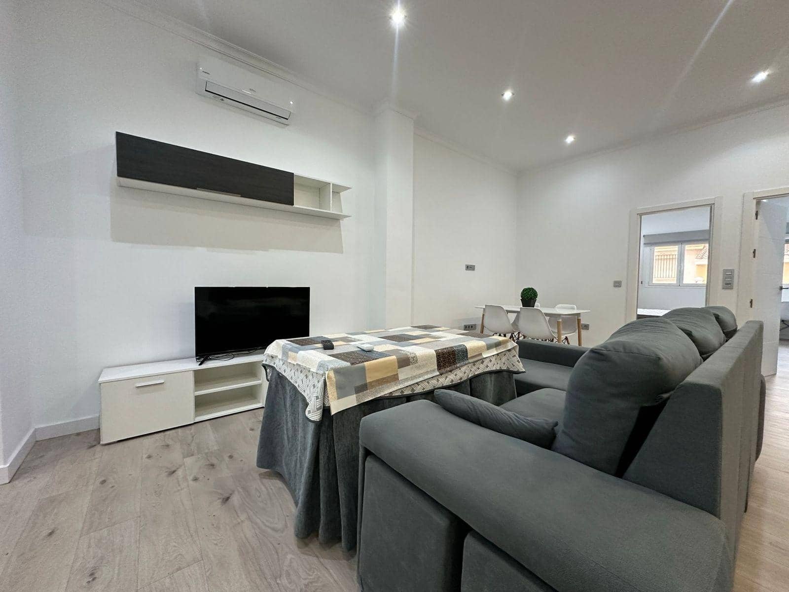 2 bedroom Apartment for rent in Macael - € 480 (Ref: 9634404)