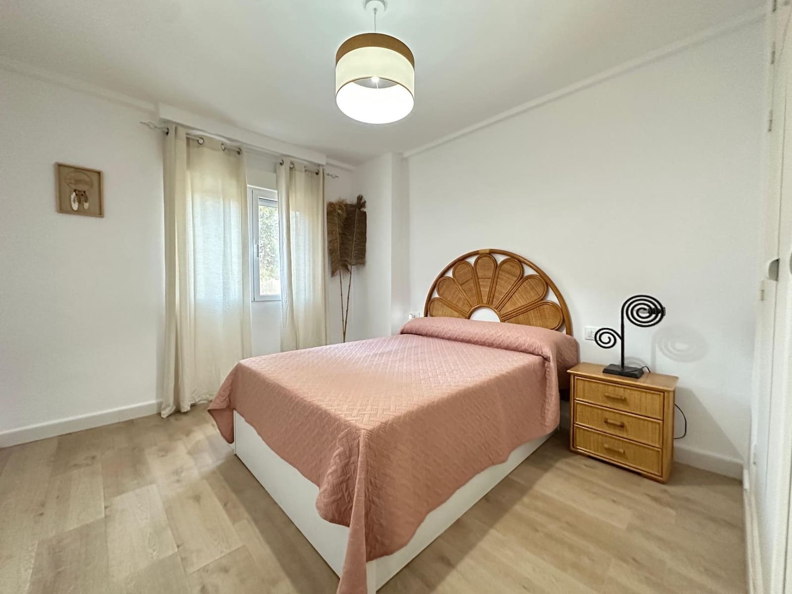 Appartement de 3 chambres à louer à Fines - 500 € (Ref: 9656193)