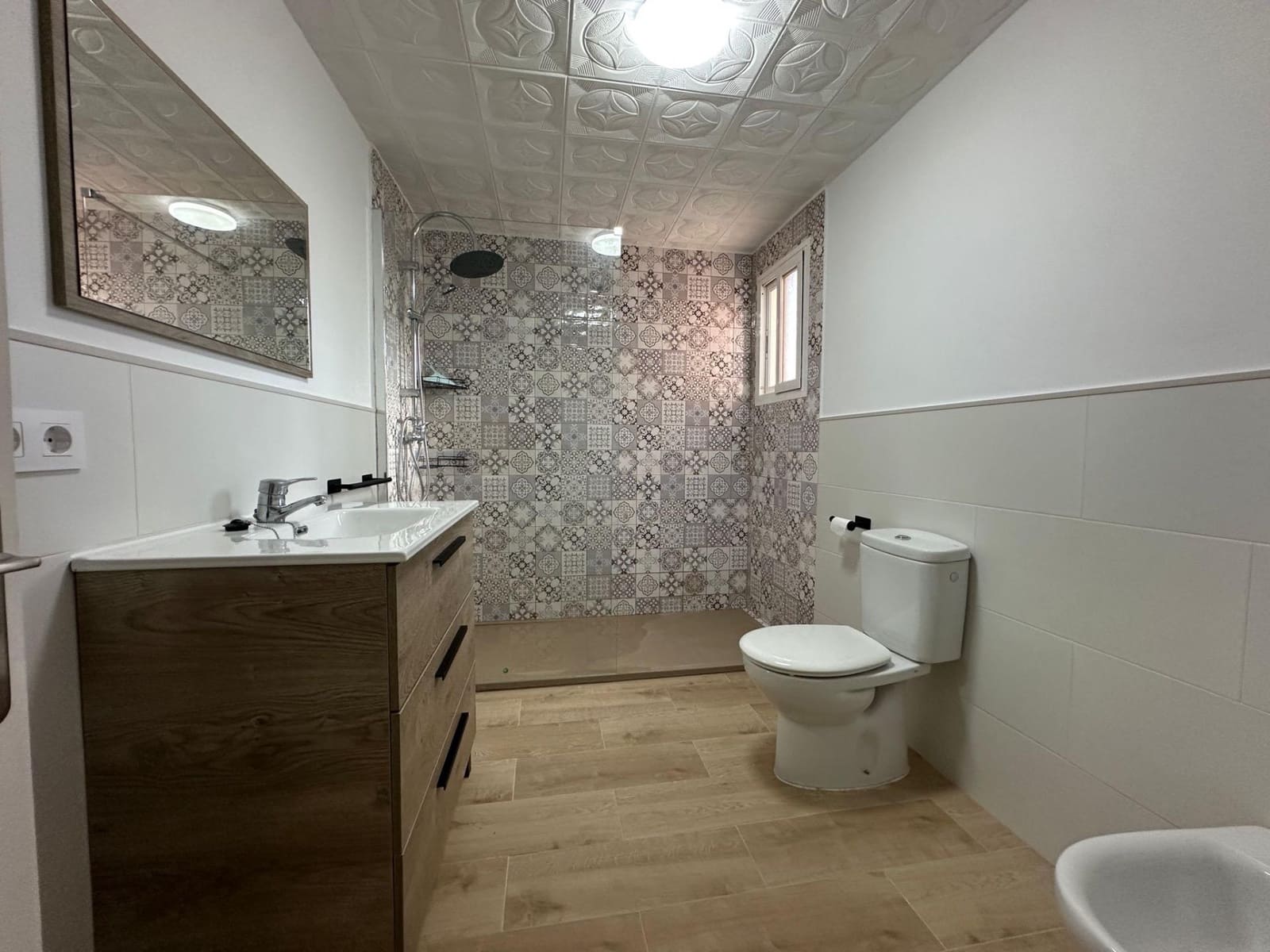 3 slaapkamer Flat te koop in Fines - € 69.000 (Ref: 9679942)