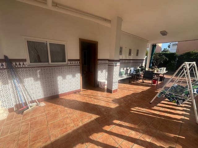 4 makuuhuone Paritalo myytävänä paikassa Nuevo Portil, Cartaya mukana uima-altaan - 354 900 € (Ref: 9456585)