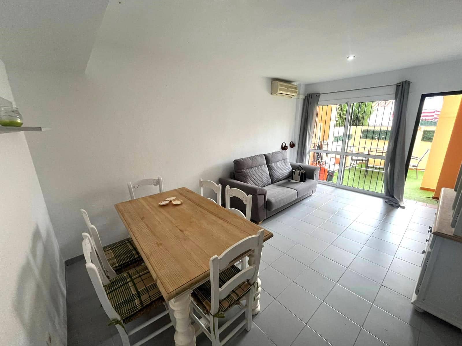 2 bedroom Terraced Villa for sale in Punta Umbria - € 189,900 (Ref: 9456586)