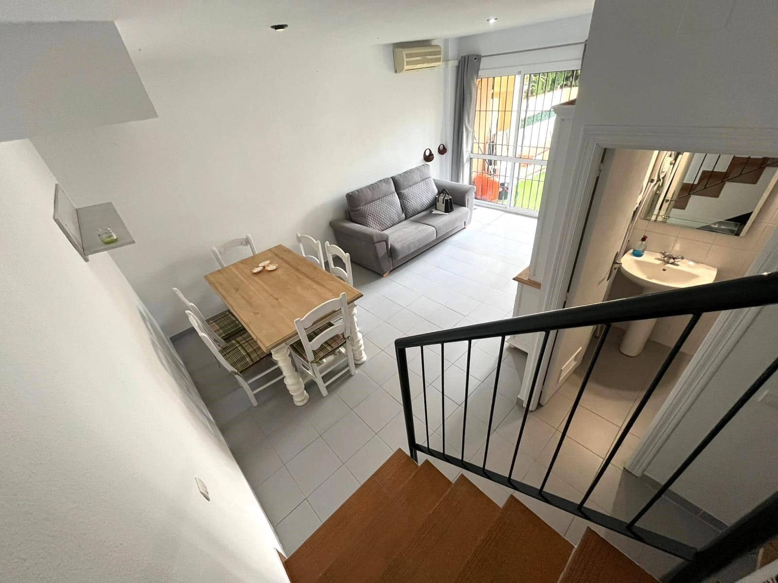 2 bedroom Terraced Villa for sale in Punta Umbria - € 189,900 (Ref: 9456586)