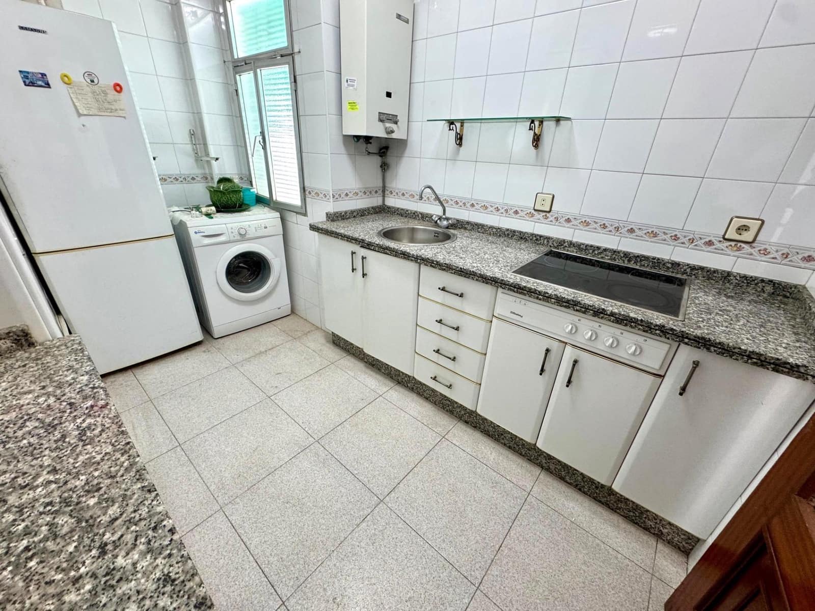 Ático de 3 habitaciones en Huelva ciudad en venta con garaje - 215.000 € (Ref: 9456587)