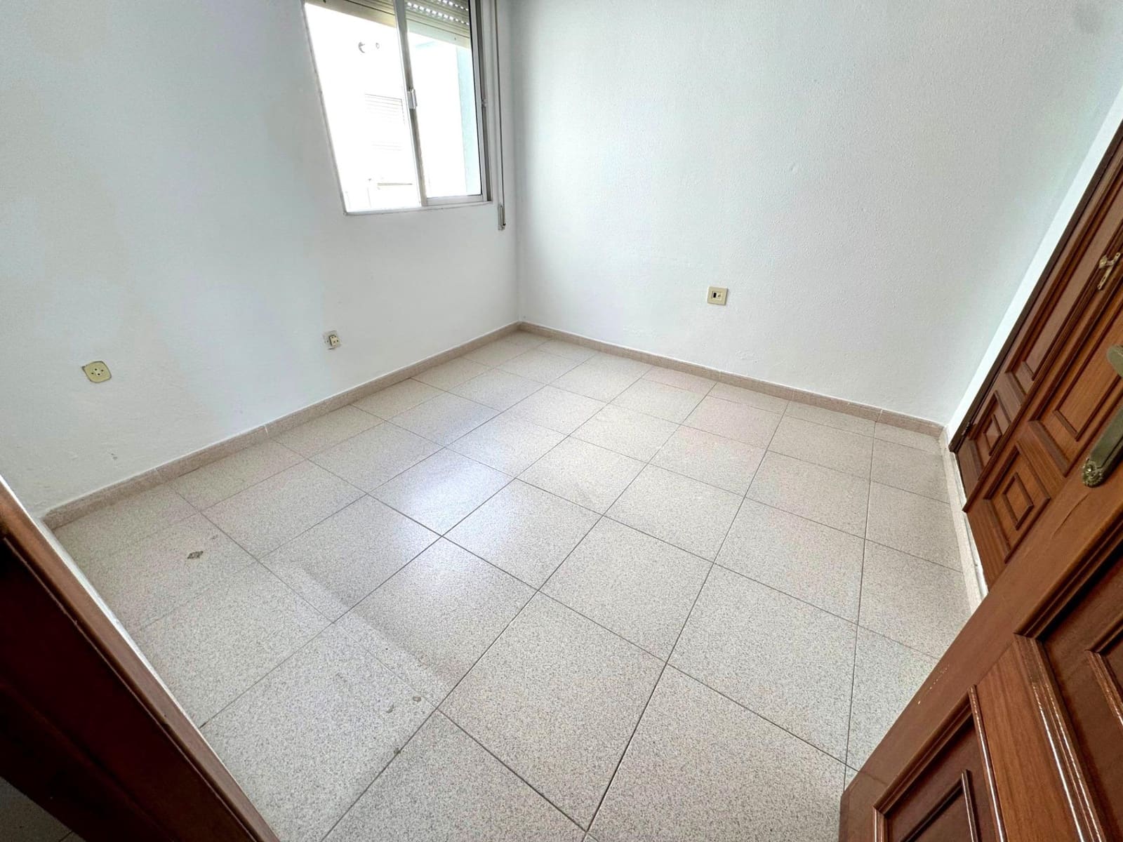 Ático de 3 habitaciones en Huelva ciudad en venta con garaje - 215.000 € (Ref: 9456587)