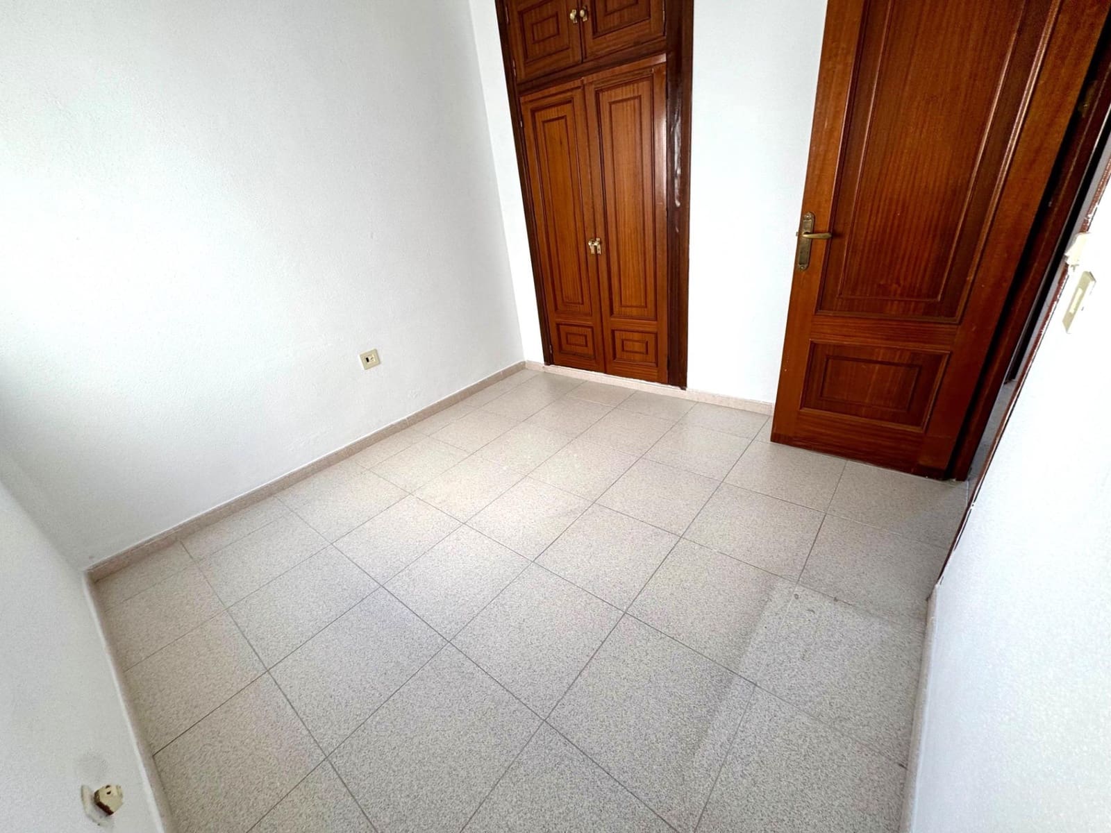 Ático de 3 habitaciones en Huelva ciudad en venta con garaje - 215.000 € (Ref: 9456587)