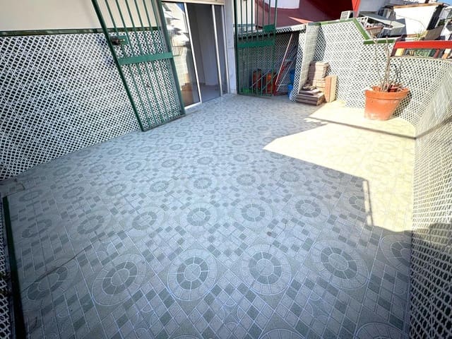 Ático de 3 habitaciones en Huelva ciudad en venta con garaje - 209.900 € (Ref: 9456587)