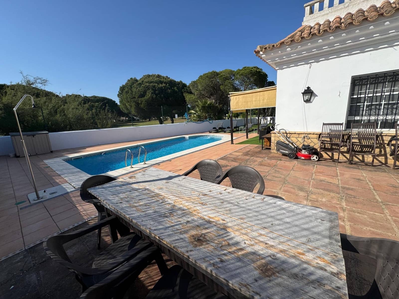 4 bedroom Villa for sale in El Portil with pool garage - € 578,900 (Ref: 9456592)